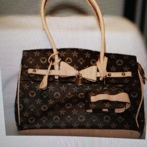 New vintage brown and cream bag